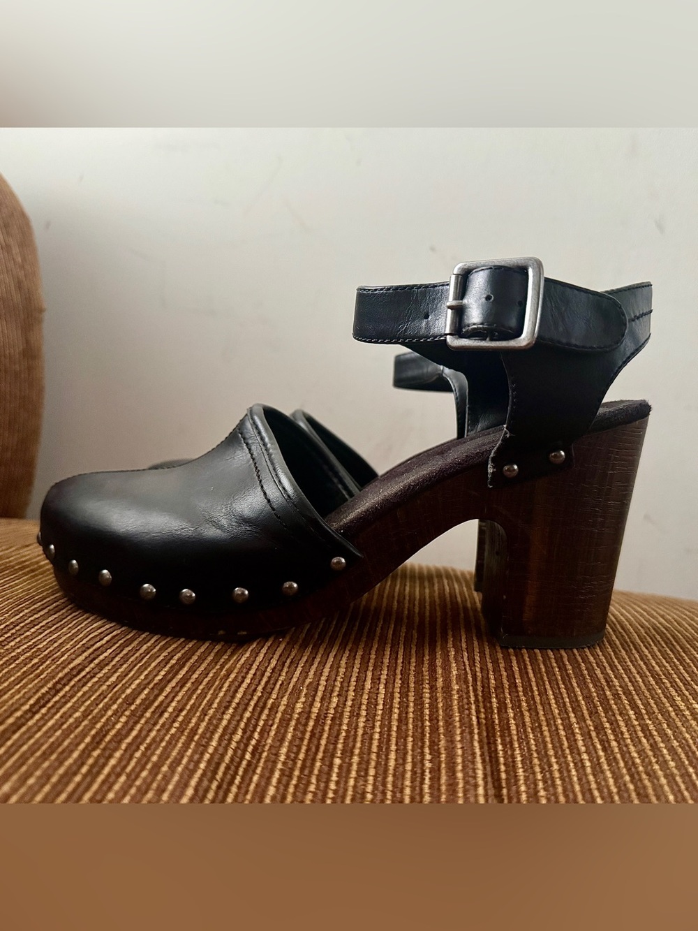 NWOT Black Dutch Women’s Black Leather Studded Clog Sandals Sz. 9